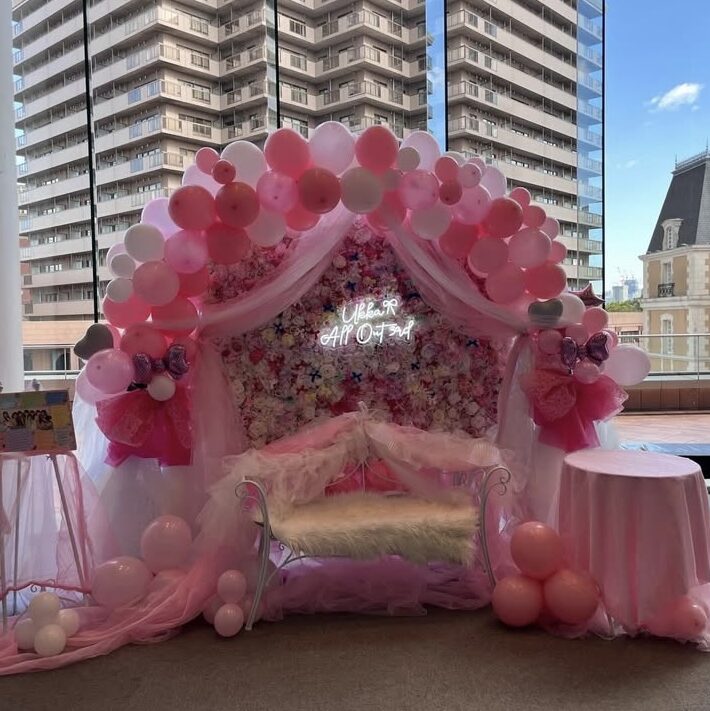 恵比寿ザ・ガーデンホール フラスタ フラワーバルーンスタンド