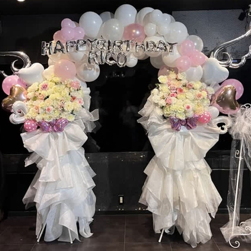 Twin Box AKIHABARA　バルーンアーチ