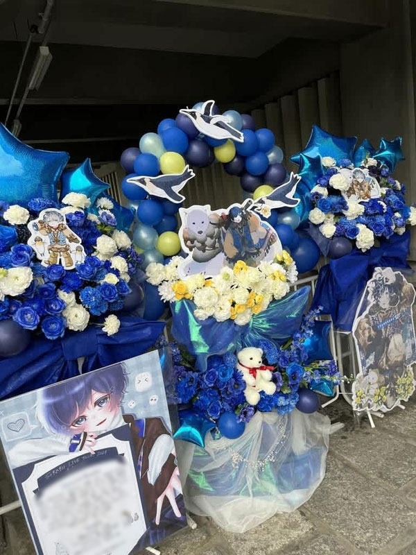 日本武道館　SORARU様宛てのフラワースタンド