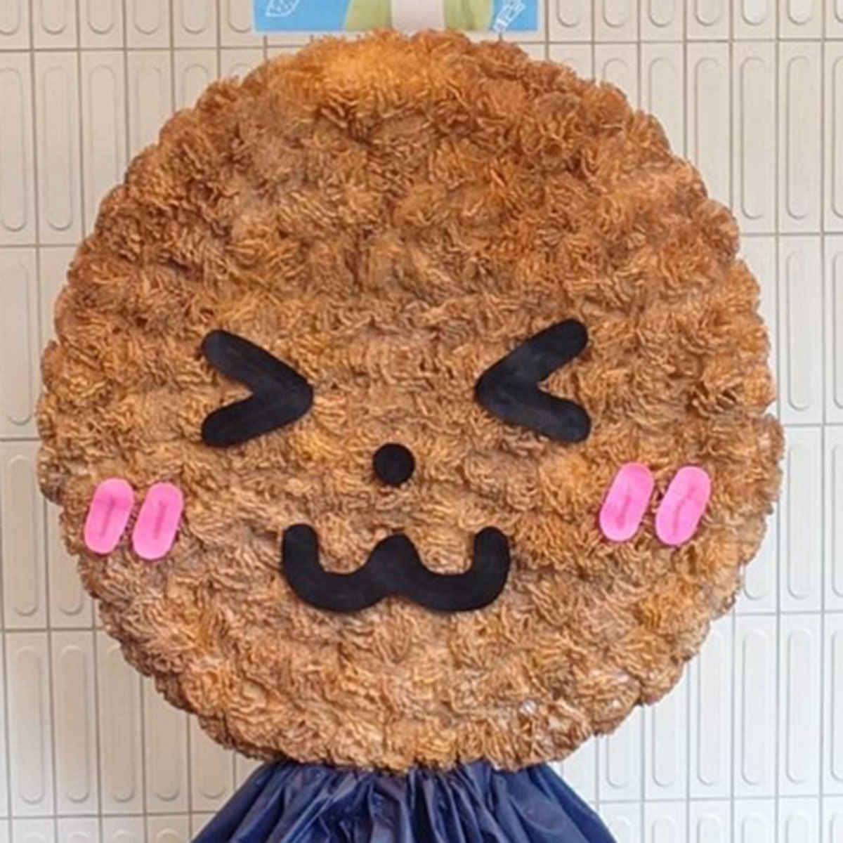大宮ソニックシティ対応 せんべいモチーフのフラワースタンド