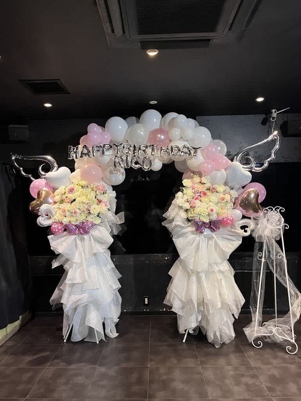Twin Box AKIHABARA　バルーンアーチ