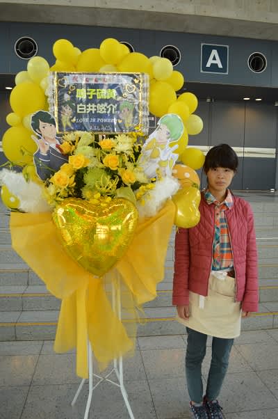 幕張メッセにお届けのバルーンスタンド花