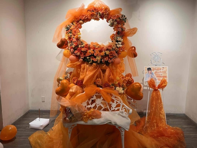 SHIBUYA　DESEO　リース型スタンド花　2基連結