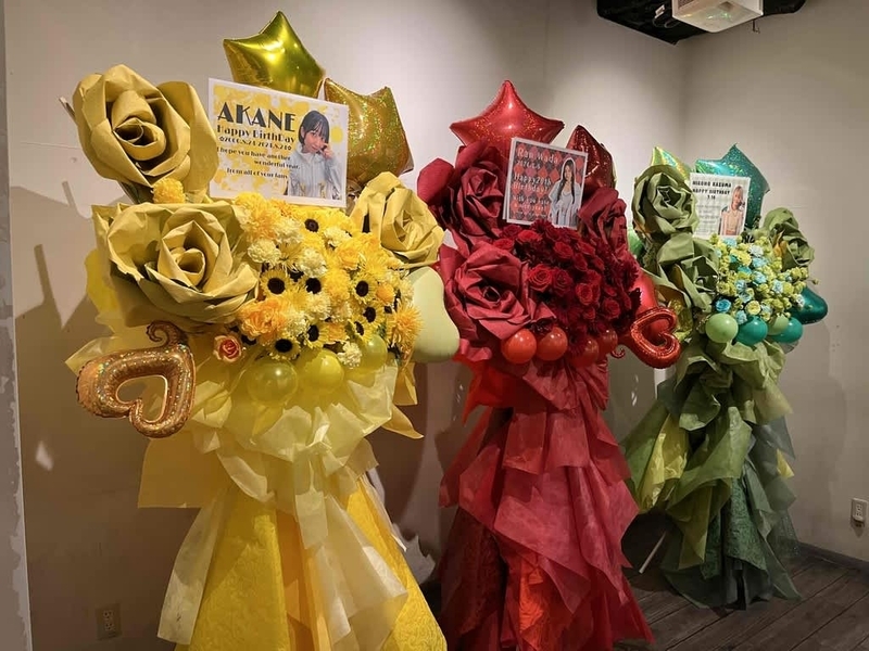 SHIBUYA DESEO　3種色違いスタンド花