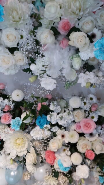 立川STAGE GARDENにお届けの2基連結スタンド花