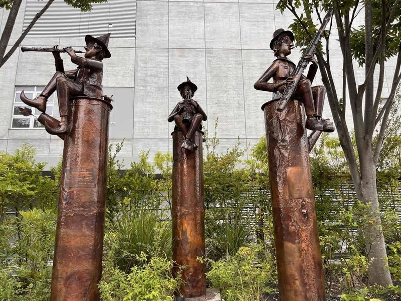 立川STAGE GARDEN　水色メインフラスタ