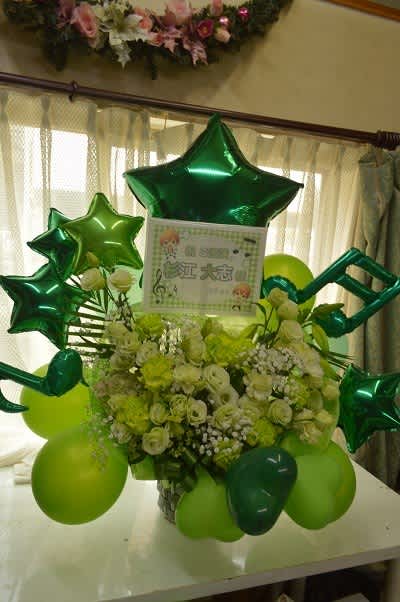 幕張メッセ　緑メイン　楽屋花