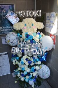 SHIBUYA REX　シナモロールモチーフのフラワースタンド