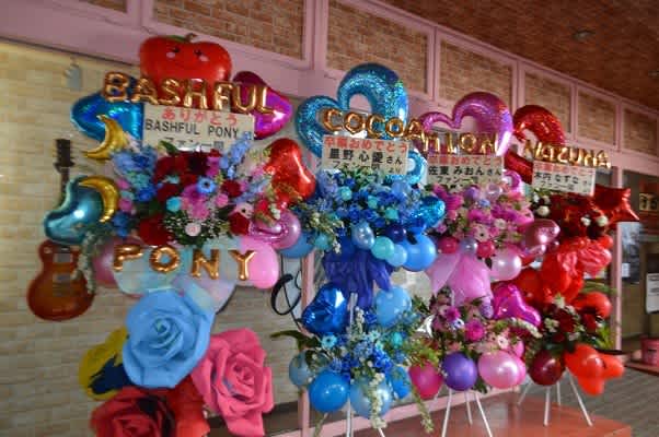 Club JAMMER’S Takasaki　4基のバルーンスタンド花