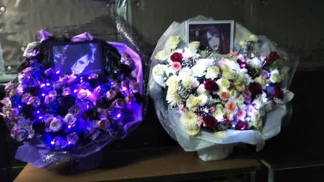 浦和ナルシス　白メイン・紫メイン　LED付き楽屋花
