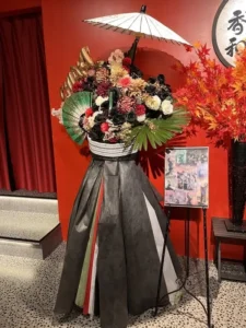 浅草香和　扇子・和傘付き和風フラスタ