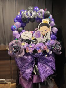 GOTANDA G+ 紫メインのバルーンリースフラスタ