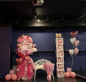 aube shibuya ヘリウムバルーン付きモチーフフラスタ