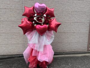 花束付き　赤メイン　フラワースタンド